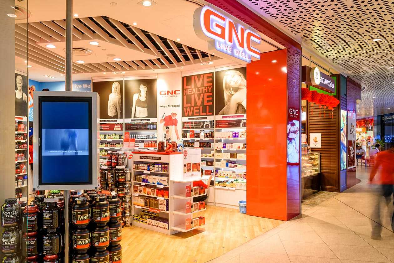 GNC reports its second quarter results with a 14.3 loyalty membership