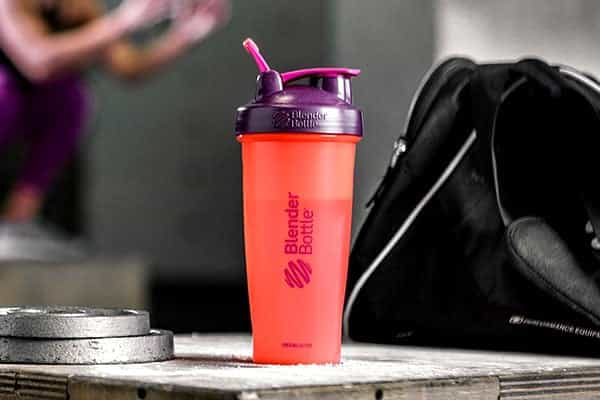 hot coral blenderbottle