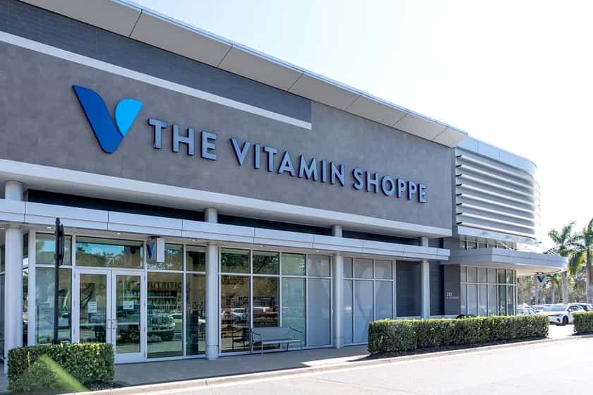 Sarasota,,florida,,usa, ,january,11,,2022:,a,vitamin,shoppe