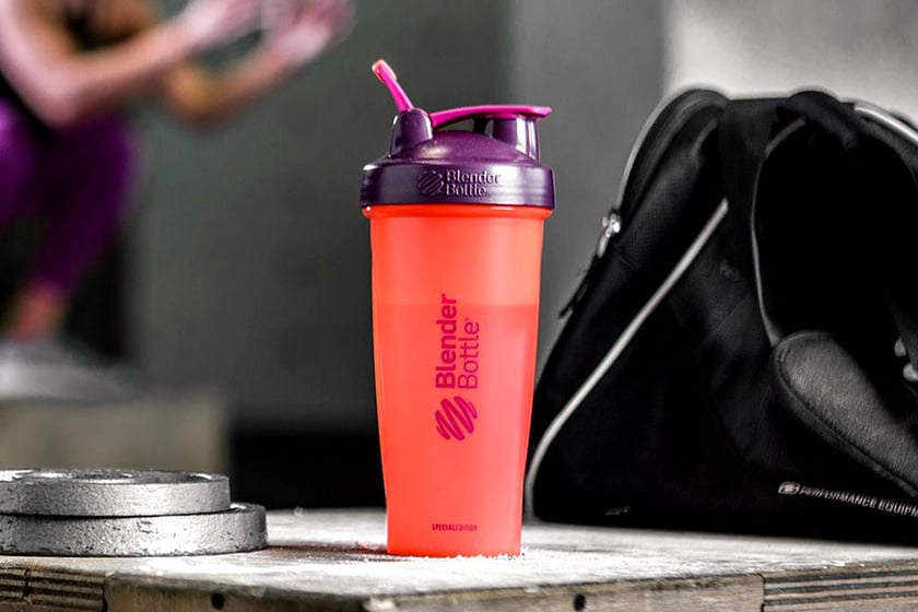 hot coral blenderbottle