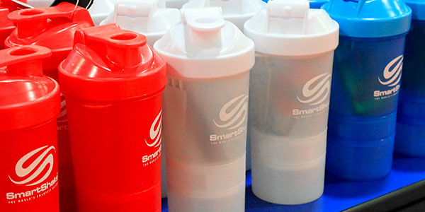 Stack3d @ the '15 Arnold, Christmas red adds more color to Smartshake booth