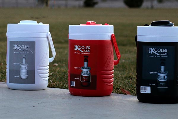 The KOOLER 2.0 Portable Cooler 2 Shake Cups Protein Blender Sport Bottle BLACK 
