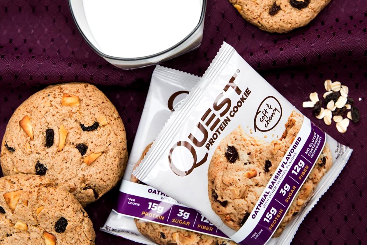 Quest cookie. Протеиновое печенье. Протеиновое печенье Keto. Протеиновое печенье с зефиром. Коробка для протеинового печенья.