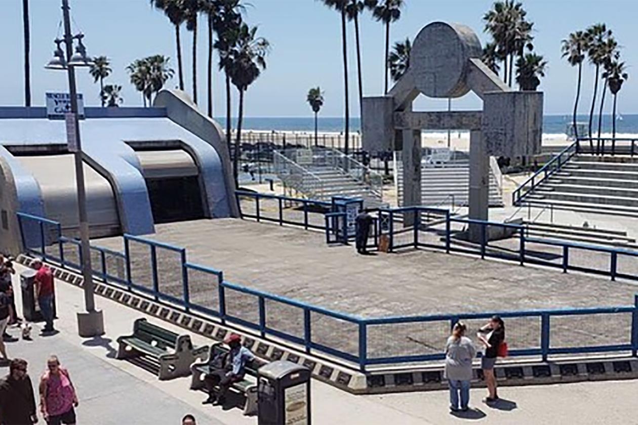 muscle beach gym venice beach