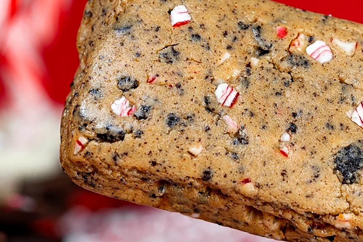 peppermint cookies and cream outright protein bar