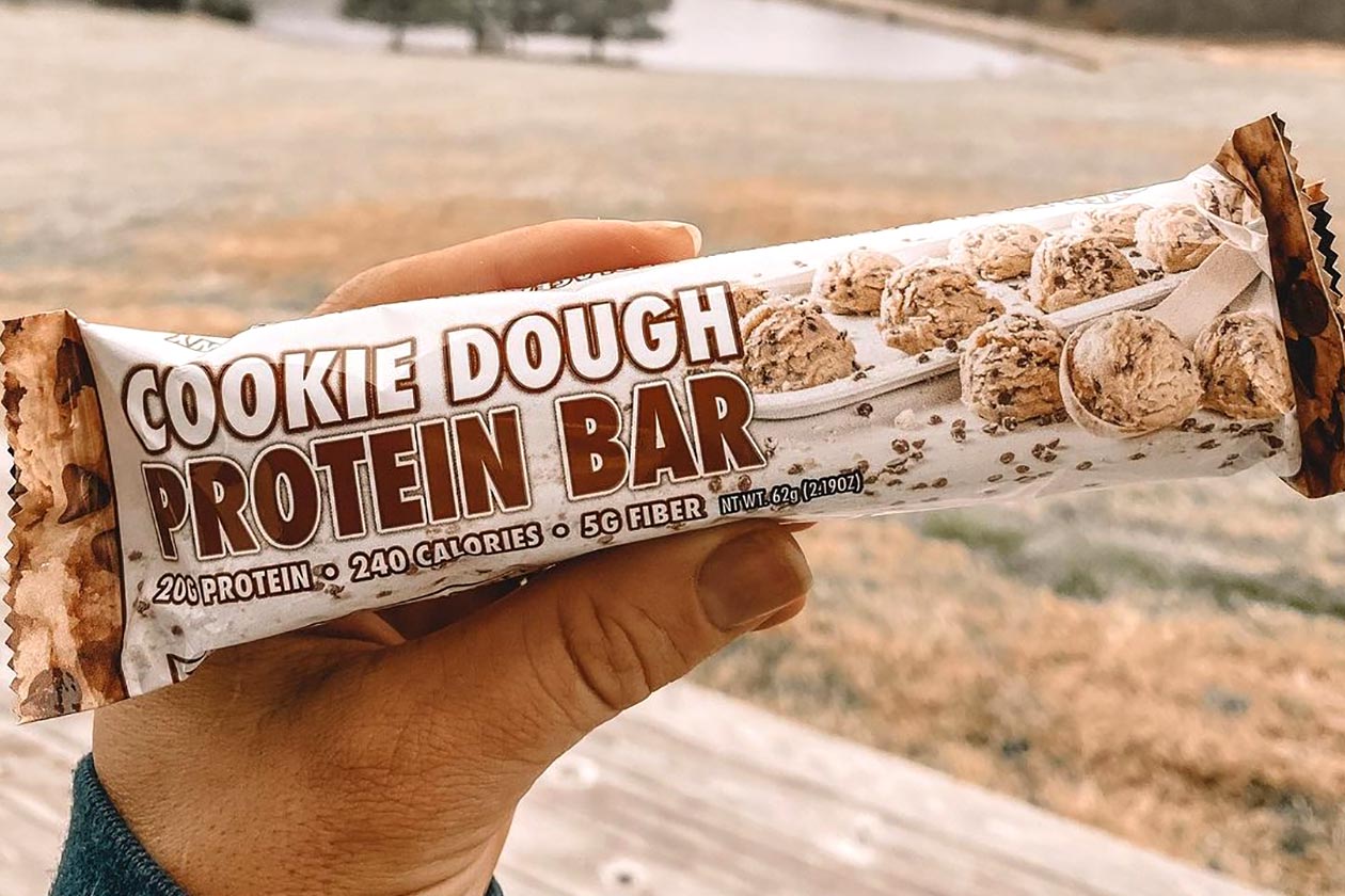 bowmar cookie dough protein bar