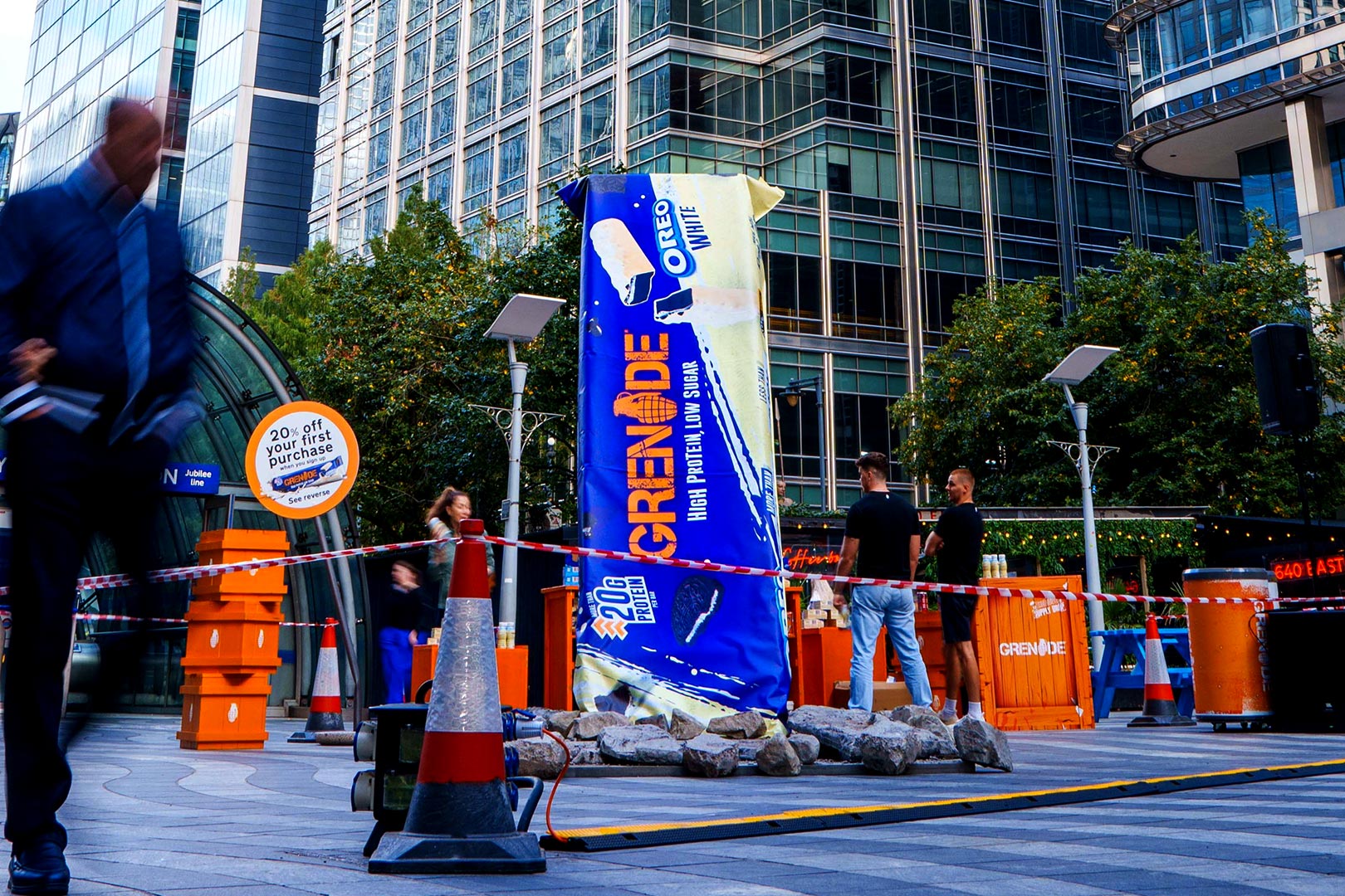 Grenade Oreo White At Canary Wharf Station